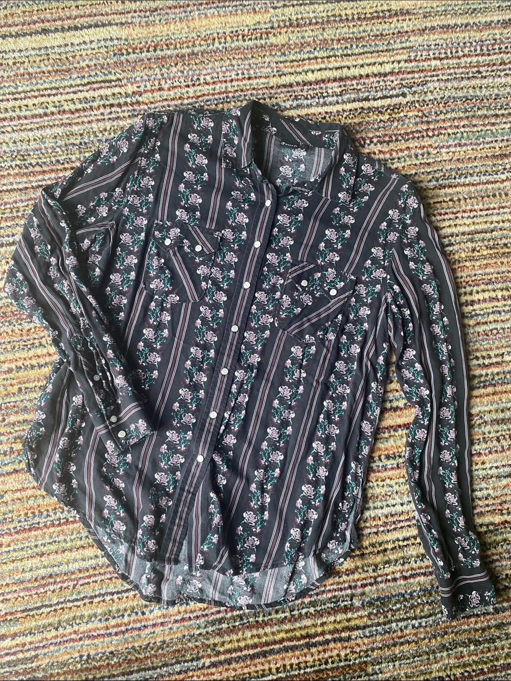 Cruel Denim black floral pearl snap western shirt - Picture 1 of 8